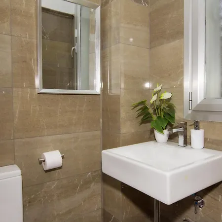 Amazing House Views Pool Free Parking Wifi Holiday home *