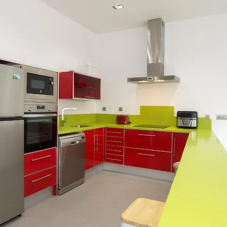 Amazing House Views Pool Free Parking Wifi Holiday home *